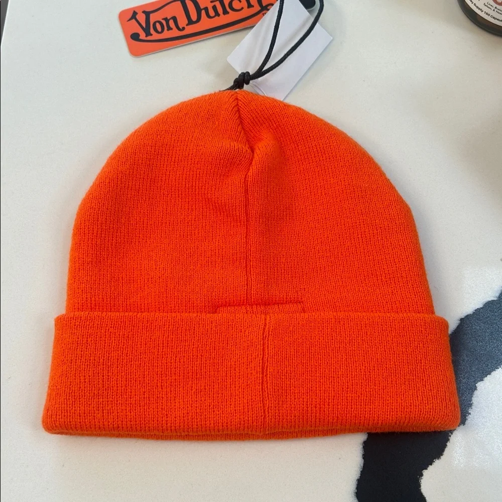NWT Von Dutch Orange Beanie - Picture 6 of 7